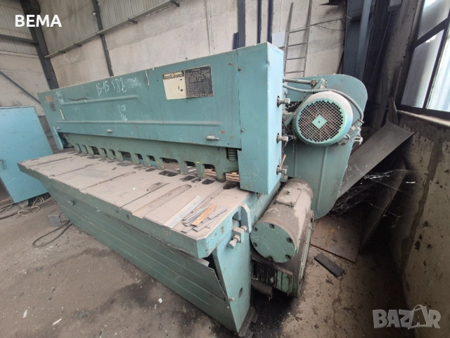 Гилотина за ламарина, снимка 2 - Други машини и части - 52348024