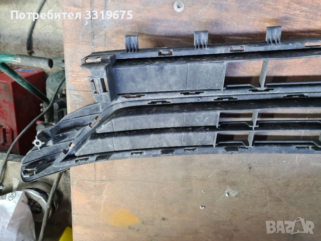 Решетка за Vw POLO 2018, снимка 6 - Части - 37155799