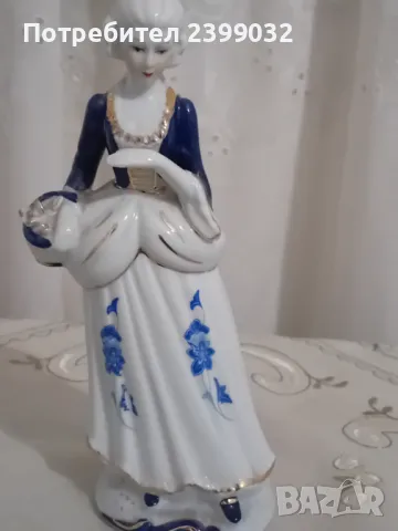Продавам красива порцеланова фигура, снимка 4 - Статуетки - 49183492