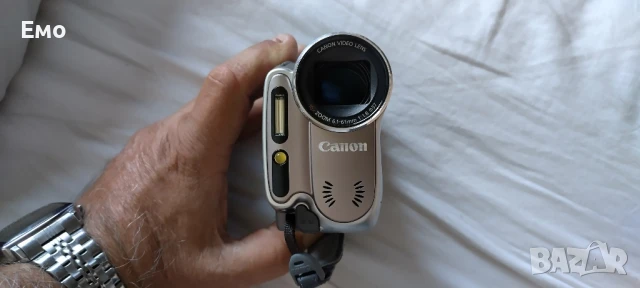 DVD Camcorder Canon DC 40E, снимка 7 - Фотоапарати - 51386154