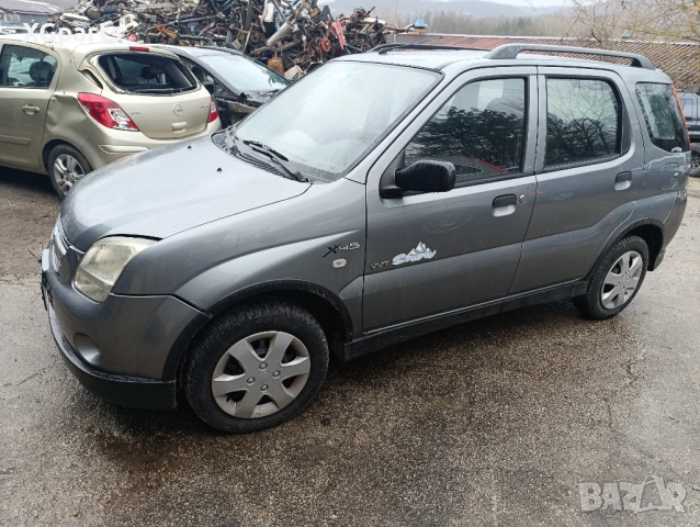Suzuki Ignis 1.3 бензин 93к.с 4x4 2007г. НА ЧАСТИ, снимка 3 - Автомобили и джипове - 53367317