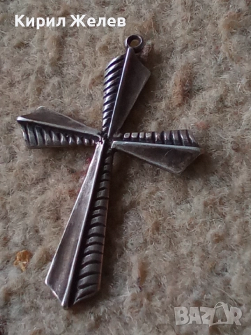 Старо сребърно кръстче 18718