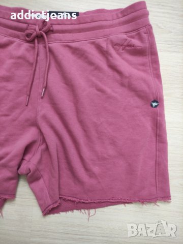 Мъжки къси панталони Hollister размер XXL, снимка 3 - Къси панталони - 43894840
