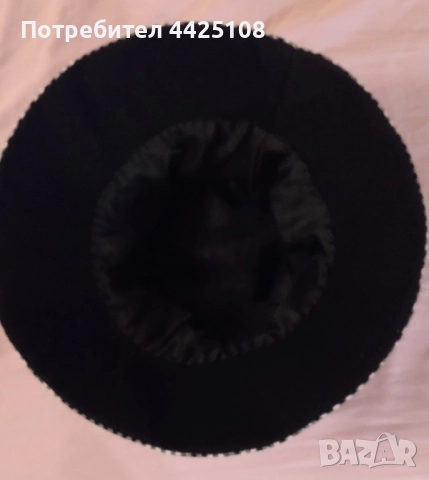 Дамска шапка , снимка 4 - Шапки - 52127761