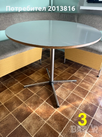 Диван, маса, микровълнова, снимка 3 - Дивани и мека мебел - 51802555