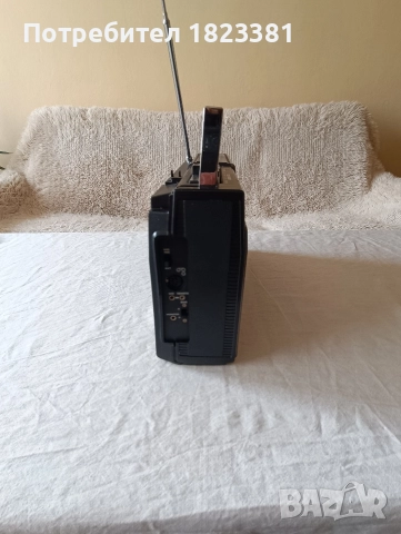 Корекомско Hitachi TRK-5030E, снимка 8 - Радиокасетофони, транзистори - 52878546