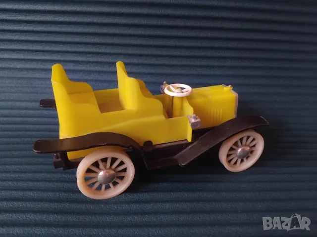 Стара Количка / Пластмасова Ретро Кола, снимка 4 - Колекции - 50242173