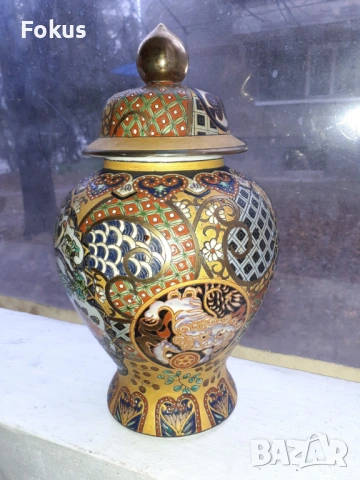 Голяма стара антикварна ваза Сатцума Satsuma рисувана релеф, снимка 2 - Антикварни и старинни предмети - 53445252