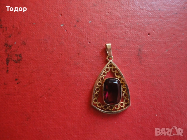 Позлатен медальон с рубин Amerikaner A+D, снимка 6 - Колиета, медальони, синджири - 53050834