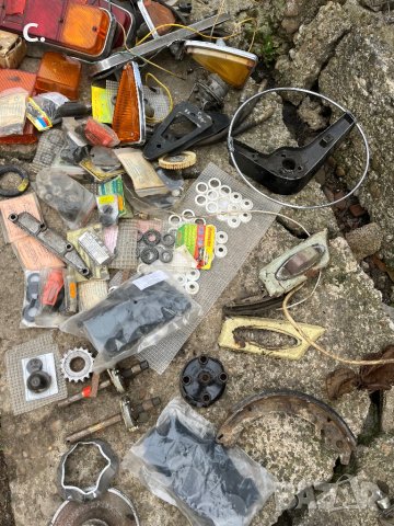 Москвич авточасти АЗЛК 408.412, снимка 9 - Части - 43611793