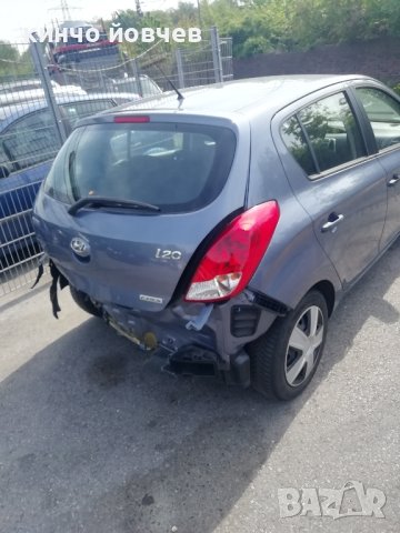 Хюндай и 20 дизел , снимка 4 - Автомобили и джипове - 43460983