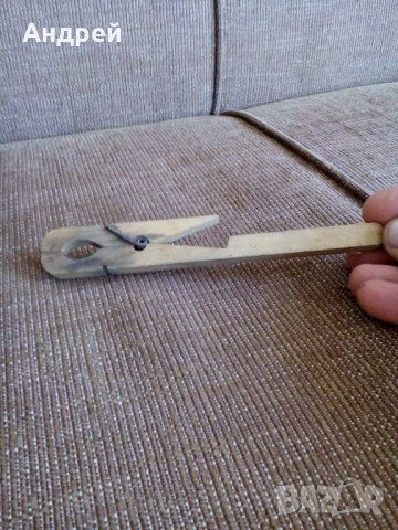 Стара щипка за пране, снимка 2 - Антикварни и старинни предмети - 26791066