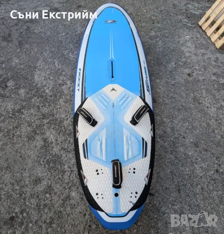 Употребявана уиндсърф дъска Exocet Cross 130L, снимка 1 - Водни спортове - 47429619