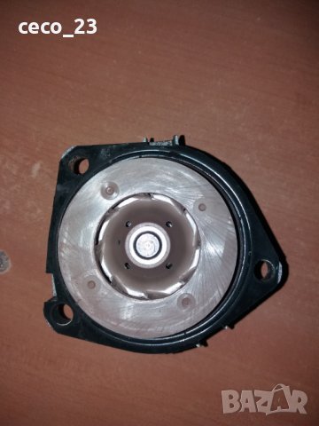 Водна помпа за Алфа Ромео, снимка 2 - Части - 33430544