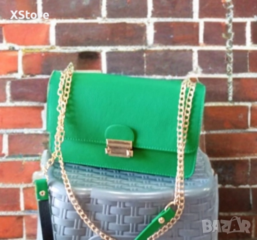 Малка дамска кожена чанта за през рамо. Предлага се в 8 цвята, снимка 7 - Чанти - 52584215