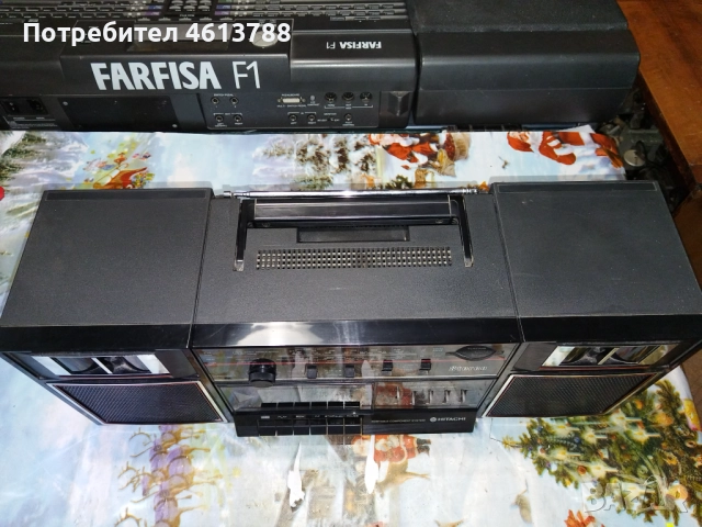 Касетофон Хитачи, снимка 5 - Радиокасетофони, транзистори - 52216241