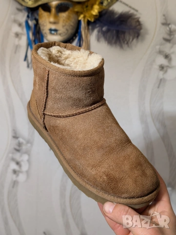 боти UGG Classic Mini II 1016222 номер 38, снимка 13 - Дамски боти - 53418820