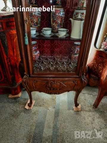 Антикварна дървена витрина , снимка 3 - Секции и витрини - 52359869