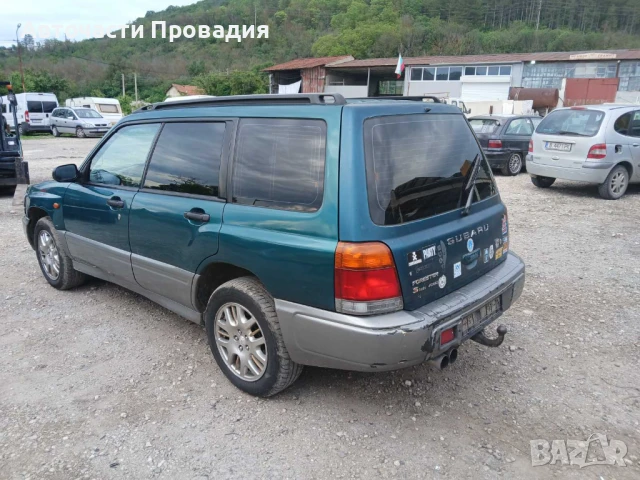Subaru Forester 2.0 turbo 99 г НА ЧАСТИ, снимка 2 - Автомобили и джипове - 50571452