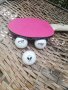 Нова хилка Donic за тенис на маса в комплект с три топчета 