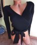 Черна блуза нова, снимка 1 - Блузи с дълъг ръкав и пуловери - 43489135