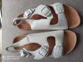 33 номер Детски бели сандали от естествена кожа, снимка 3