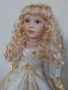 Винтидж колекционерска немска порцеланова кукла принцеса в кралска рокля като нова, снимка 1