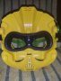 Оригинална Hasbro Bumblebee battle mask helmet 2012, снимка 3