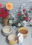 Кашпи и вази с декоративни цветя . Продават се заедно., снимка 1 - Изкуствени цветя - 43384312
