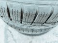 Комплект зимни гуми Toyo 215/60 R27 2017, снимка 1 - Гуми и джанти - 43050472
