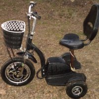 Електрическа триколка-скутер!!!, снимка 2 - Мотоциклети и мототехника - 43513694