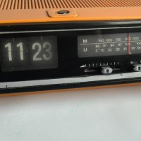 Радиобудилник със сгъваем номер на часовника от SIEMENS, снимка 4 - Антикварни и старинни предмети - 40294360