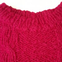 Плетен детски пуловер с дължина 46см за момиченце винено червен, снимка 1 - Детски пуловери и жилетки - 28682434