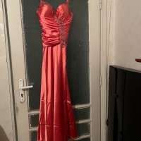 Продавам Бална рокля, снимка 2 - Рокли - 43061218