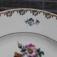 Немска порцеланова чиния ''Rossentall Ivory'', снимка 2 - Колекции - 43185017