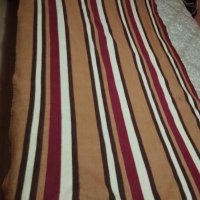 Продавам поларени одеяла., снимка 3 - Олекотени завивки и одеяла - 43699521