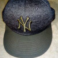 New Era New York Yankees - оригинална шапка, като нова!, снимка 1 - Шапки - 28676493