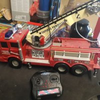 Пожарна кола, снимка 1 - Колекции - 37032761