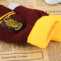 Топли Ръкавици на Хари Потър Harry Potter Грифиндор Griffindor, снимка 6 - Ръкавици - 43628036
