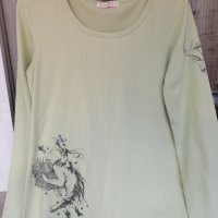 Блуза, снимка 1 - Блузи с дълъг ръкав и пуловери - 29048562