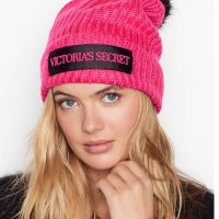 Оригинална шапка или шал Victoria’s Secret Pom Pom , снимка 9 - Шапки - 27276803