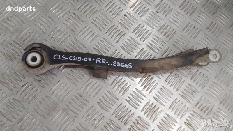 Носач Mercedes CLS500i C219 2005г.(заден десен)	, снимка 1