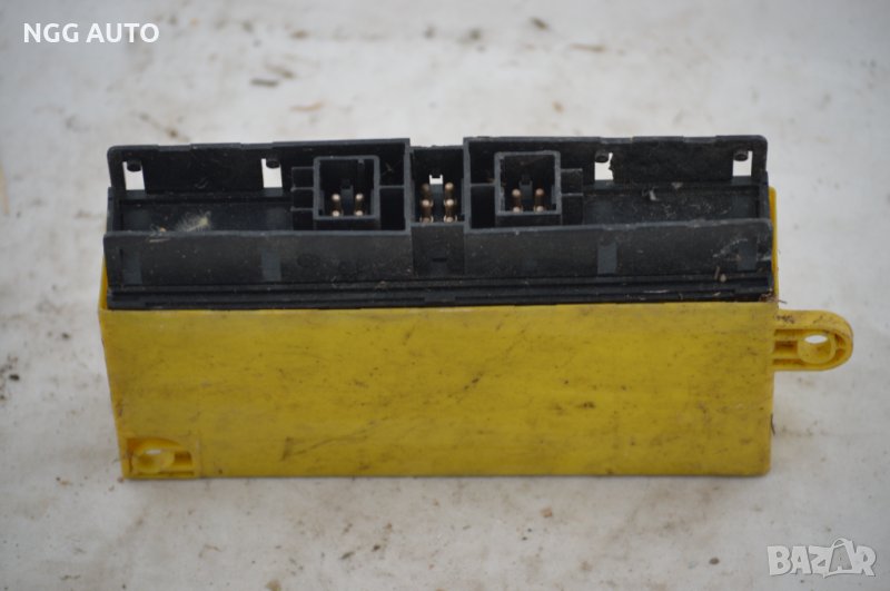 Комфорт Модул A 124 820 31 26 LK 05 0720 11 за Mercedes W124, снимка 1