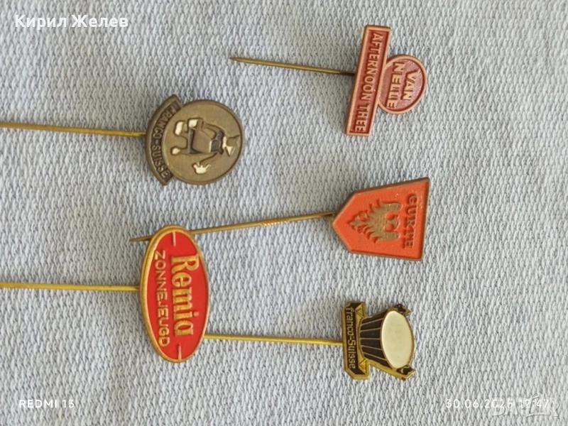 Пет значки стари редки GURTH,REMIA,VAN NELLE за КОЛЕКЦИЯ ДЕКОРАЦИЯ 24690, снимка 1