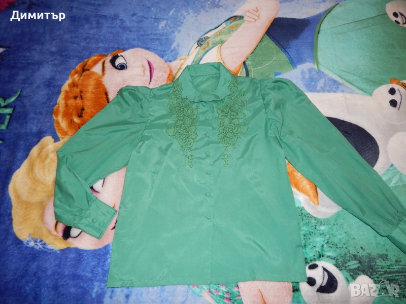 Дамска риза с бродерия М-Л размер, снимка 1