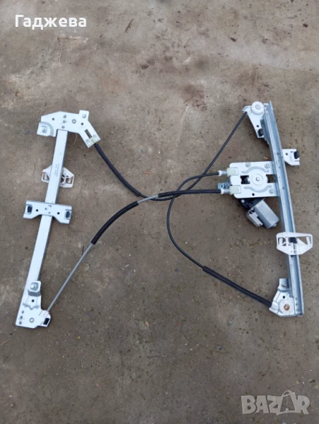 Стъклоподемници - ляв и десен, с ел.задвижване за Пежо Партнер, снимка 1