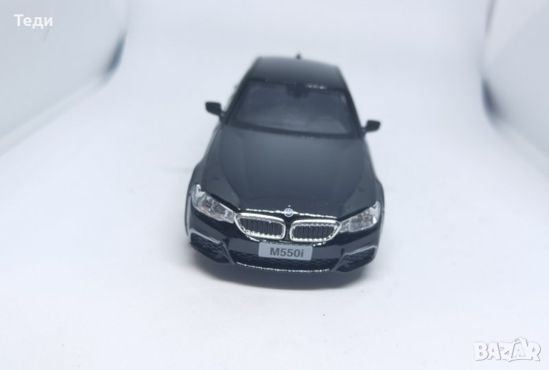 BMW M550i M5 макет Черен, снимка 1