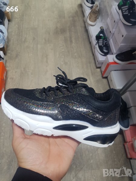 Маратонки, снимка 1