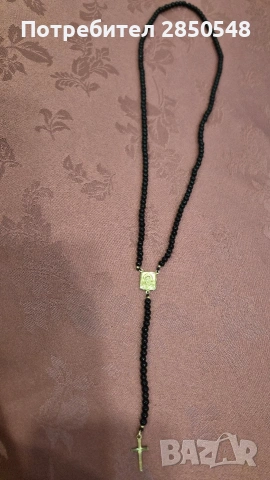 Колие със златни елементи - кръстче и Богородица 