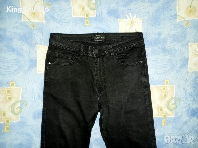 Дънки Bershka №40, снимка 2 - Дънки - 51035035